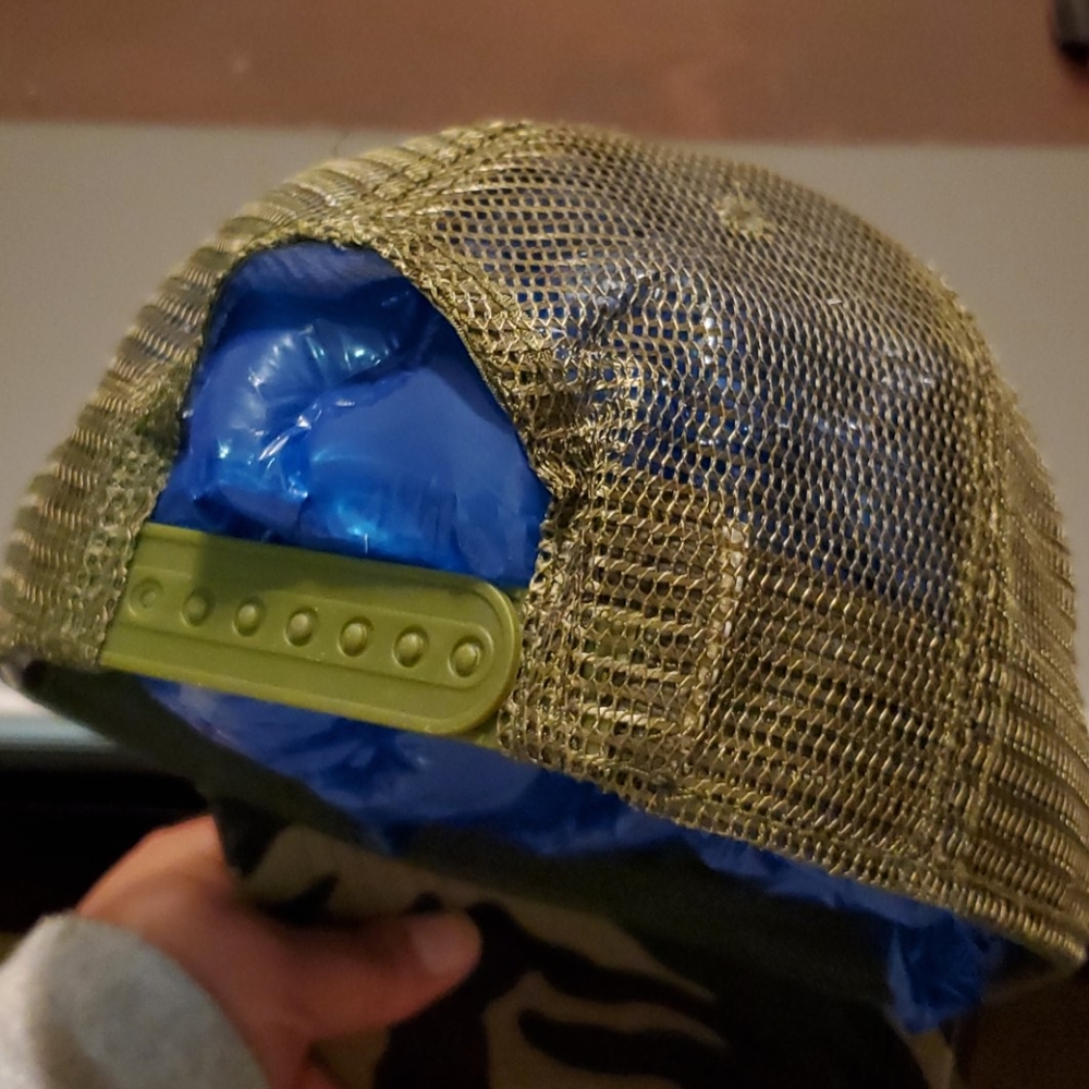 Baseball Cap - Picture 3 of 4